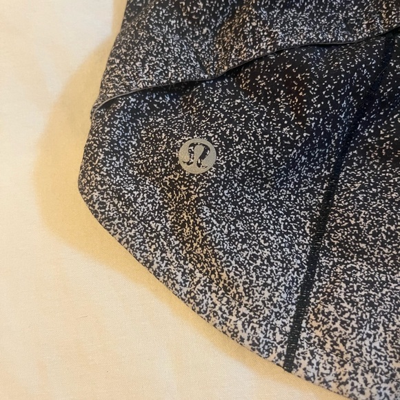 Lululemon Shorts - Picture 3 of 6